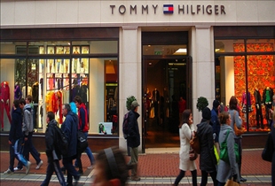 Tommy Hilfiger